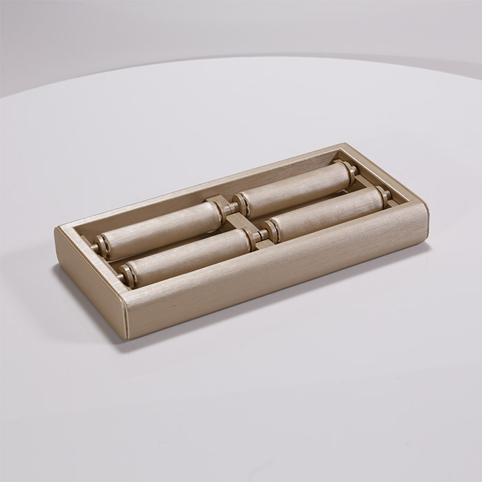 4 Ring Pillow tray - Pecan Linea